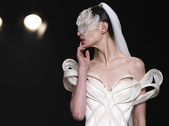 Коллекция Iris van Herpen