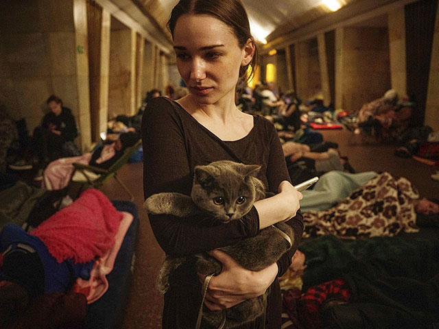 Киев под ударами российских ракет и беспилотников. Фоторепортаж