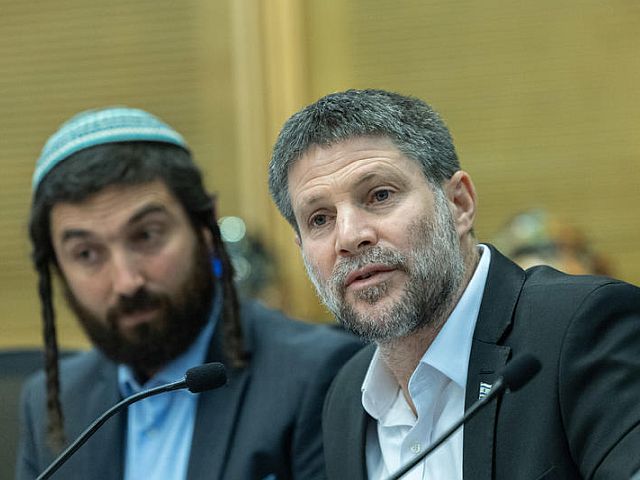 Смотрич принял решение остаться в коалиции