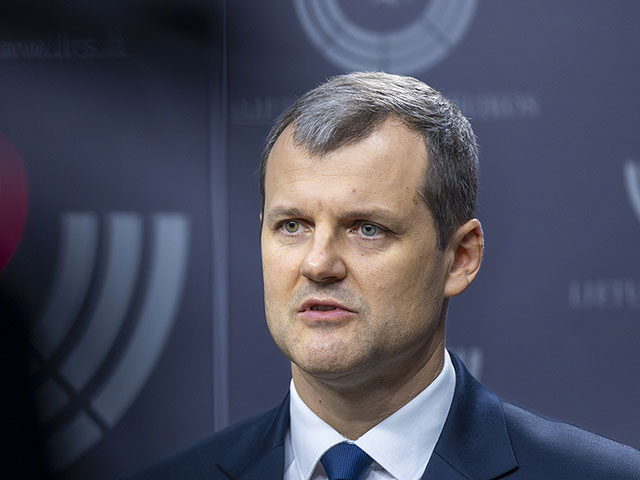 Литовский премьер подал в отставку из-за коррупционных скандалов