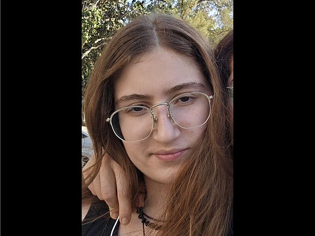Внимание, розыск: пропала 16-летняя Николь Звирман из Тель-Авива