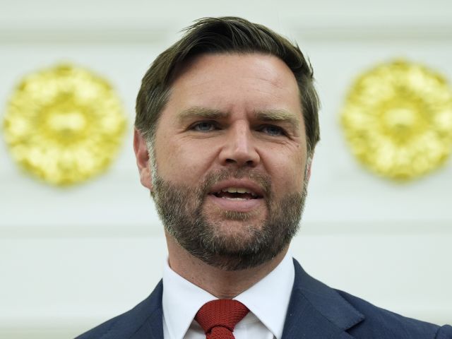 Джей-Ди Вэнс: "Ни русские, ни украинцы не будут рады соглашению"