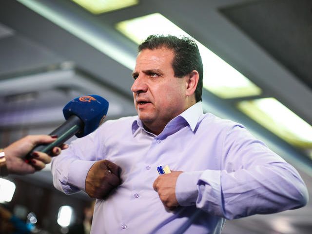 Айман Удэ