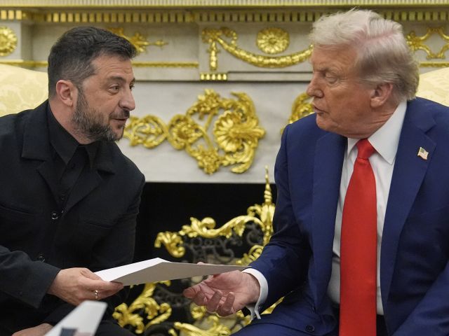 В Овальном кабинете начались переговоры Трампа и Зеленского