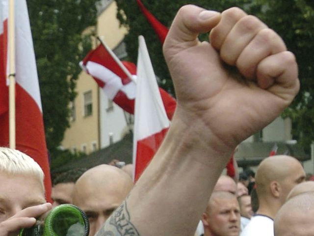 В Германии неонацист сменил гендер и будет отбывать наказание в женской тюрьме