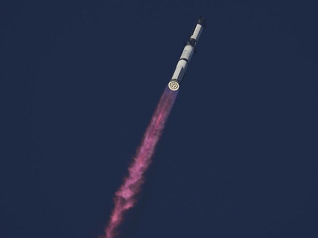 10-й испытательный полет космического корабля Starship прошел успешно