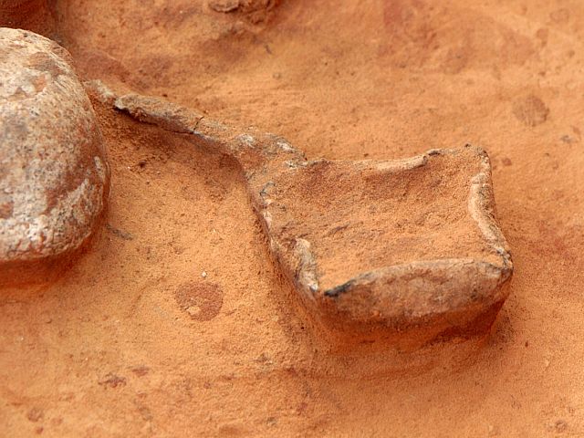 Фитиль, сохранившийся в течение 4000 лет: находка археологов рядом с Йехудом
