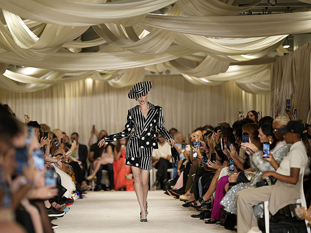 Коллекция Christian Siriano 