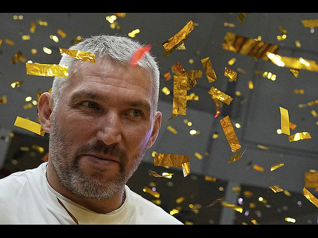 2025 год