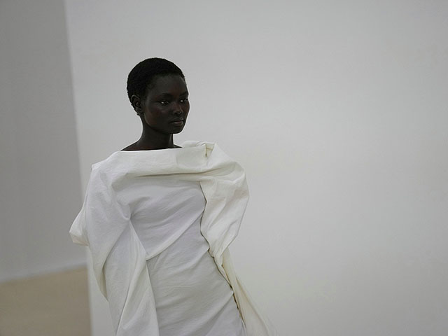 Коллекция Issey Miyake