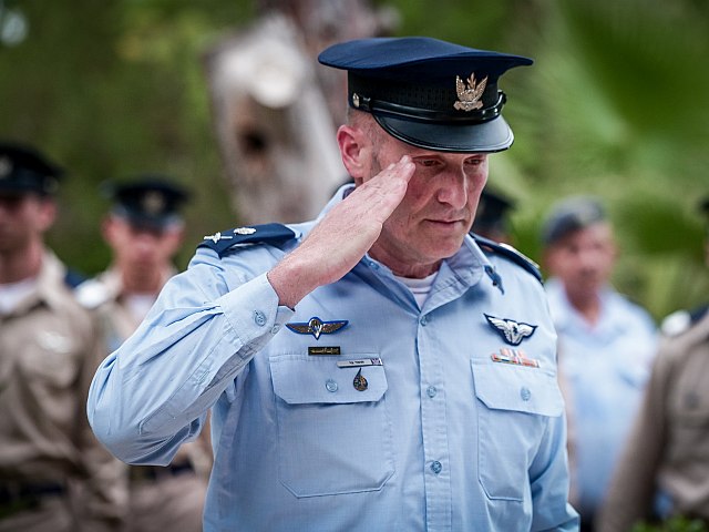 Командующий ВВС ЦАХАЛа подал прошение о завершении своих полномочий