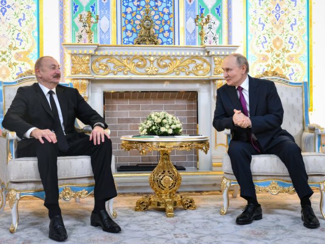 Путин впервые признал, что самолет "Азербайджанских авиалиний" был сбит Россией
