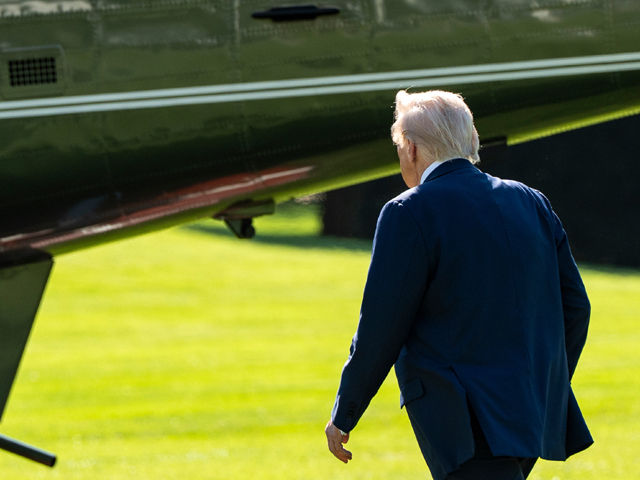 Трамп прибыл в госпиталь на второй в этом году "плановый медицинский осмотр"