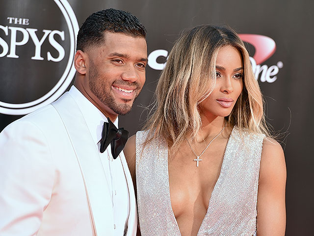 С мужем Расселлом Уилсоном, 2016 год