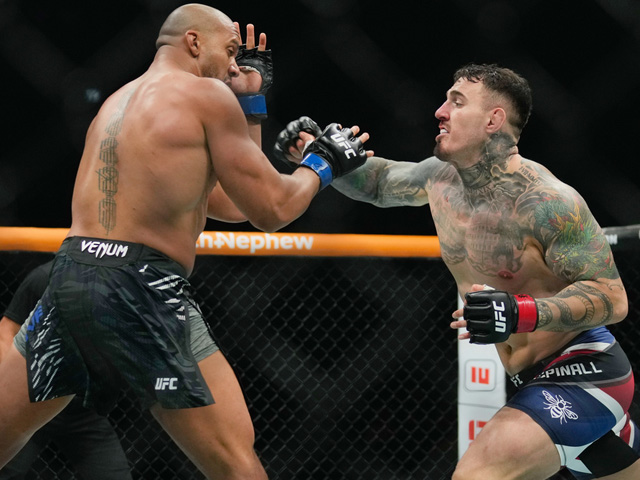 UFC. Главный бой признан несостоявшимся