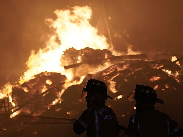 Пожар в магазине в Мексике, десятки погибших