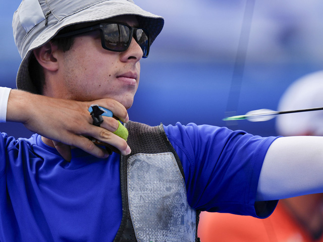 Стрельба из лука. Израильтянин Рой Дрор завоевал серебряную медаль в Швейцарии