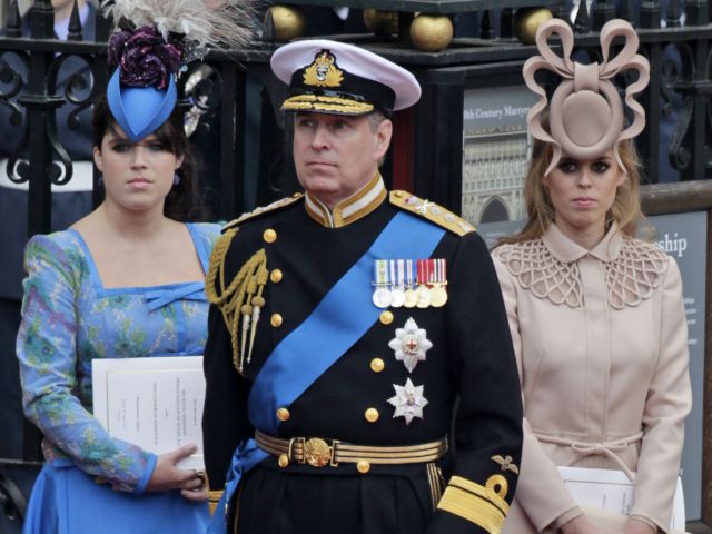 По воле короля: бывшего принца Эндрю лишат адмиральского звания
