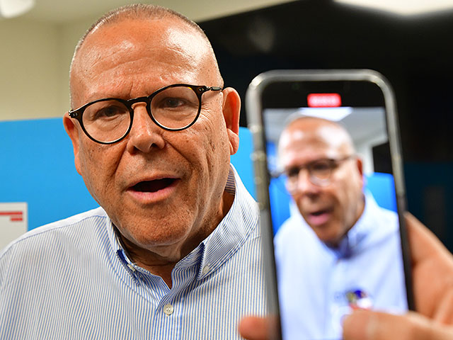 Арнон Бар-Давид