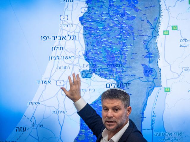 Смотрич представил план возвращения в Израиль уехавших хайтекистов