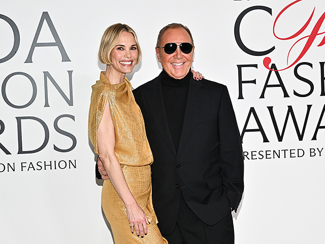 Лесли Бибб (слева) и Майкл Корс