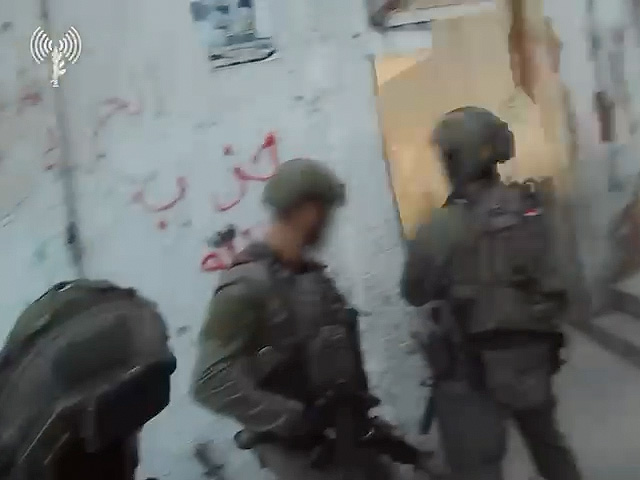 Бойцы "Дувдеван" задержали двоих боевиков ХАМАСа в районе Шхема