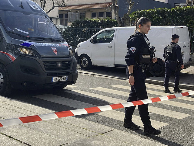 Наезд на пешеходов во Франции, преступник кричал "Аллах ахбар!"