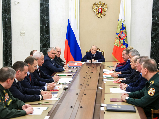 Пресс-служба Кремля: Путин дал указание изучить целесообразность ядерных испытаний