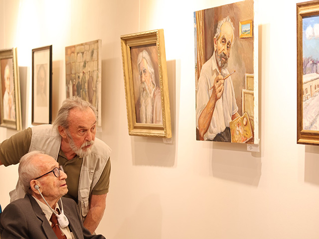 Персональная выставка 101-летнего художника, пережившего Холокост и смертельное ранение