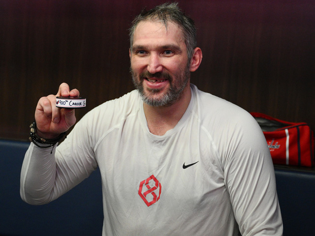 НХЛ. Александр Овечкин забил 900-й гол