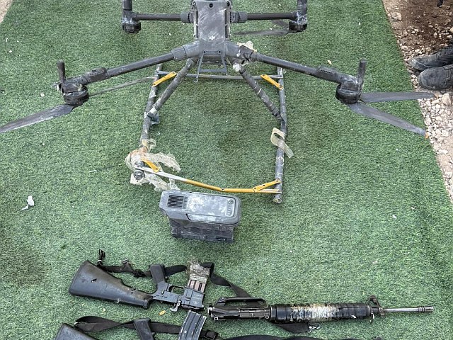 ЦАХАЛ перехватил контрабанду оружия на западной границе