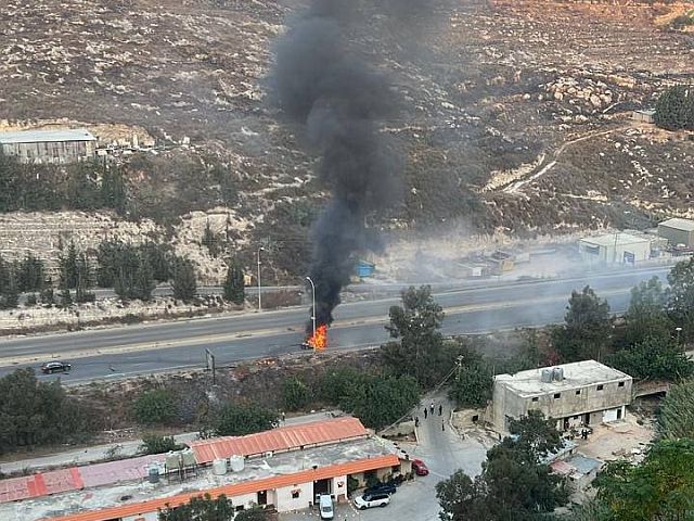 Источники: БПЛА ЦАХАЛа атаковал автомобиль на юге Ливана
