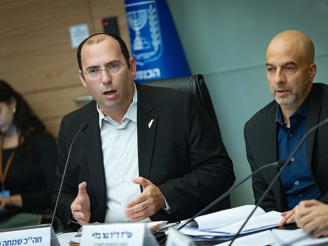 Скандал на заседании комиссии Кнессета: "В Израиле шьют дела"