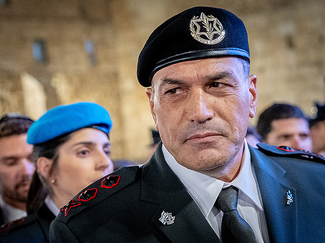 Замир распорядился выяснить, кто запретил исполнять на военных базах "Песню за мир"