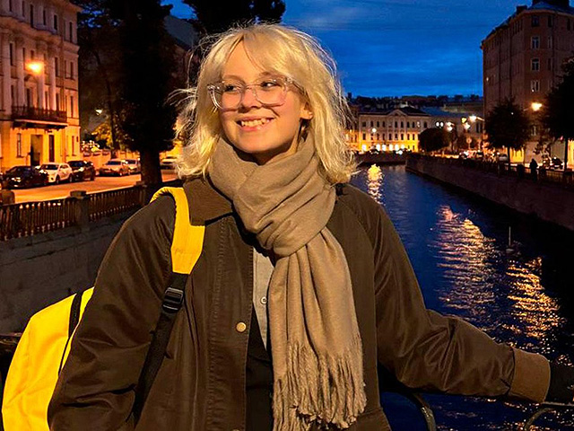 Певица Наоко оштрафована за дискредитацию армии, ее оставили под арестом