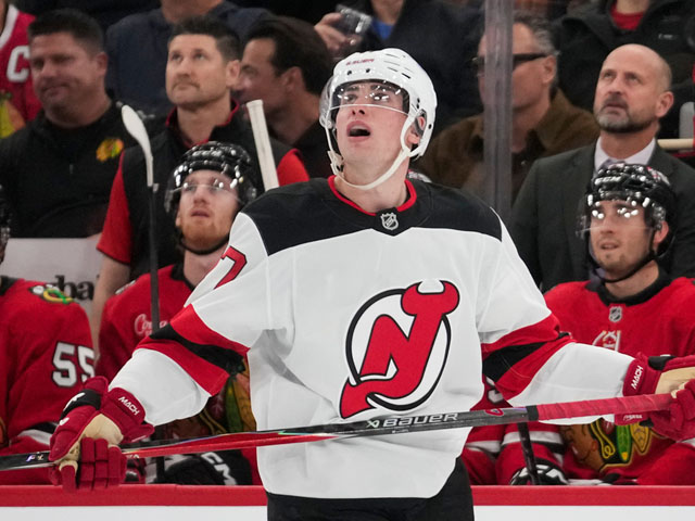 НХЛ. 4 голевых передачи Панарина, 2 - Фокса. Дубль Розена. Хет-трик и рекорд Немца