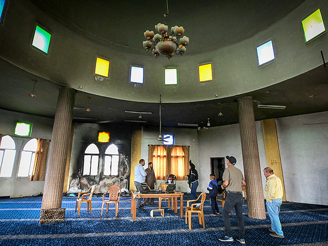 Последствия поджога мечети в Самарии. Фоторепортаж