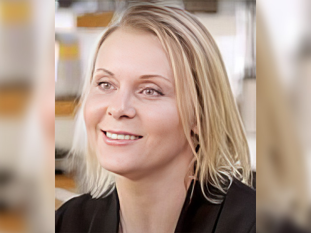 В Москве актрису Яну Троянову заочно приговорили к восьми годам колонии