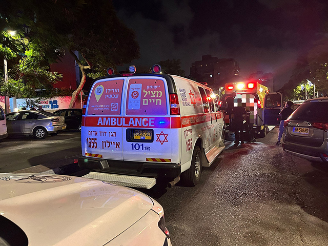 В Холоне тяжело ранен 16-летний подросток