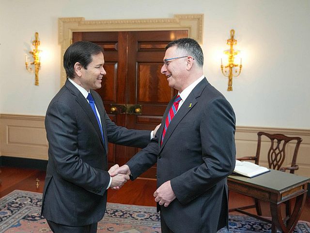 О международной политике, России и войне в Газе. Интервью с главой МИД Израиля Гидеоном Сааром