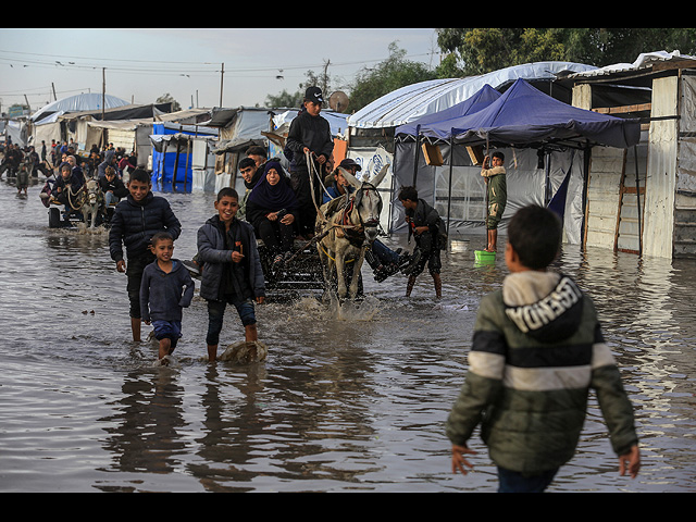 Газа затоплена после первой осенней бури. Фоторепортаж