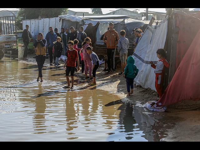 Газа затоплена после первой осенней бури. Фоторепортаж