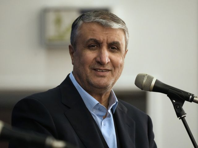 Глава иранской Организации по атомной энергии Мохаммад Эслами