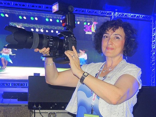 Лина Городецкая: "Люблю эту сумасшедшую страну самой искренней любовью"