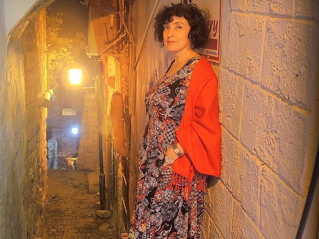 Лина Городецкая: "Люблю эту сумасшедшую страну самой искренней любовью"