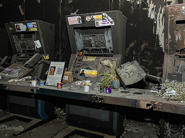 Родители погибших 7.10 наблюдательниц требуют допуска к данным из "секретного телефона"