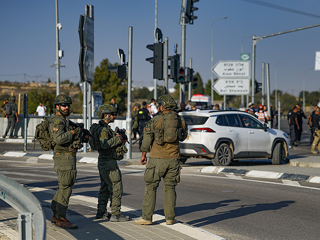 ЦАХАЛ блокирует дороги в районе теракта. Террористы вышли из района Хеврона