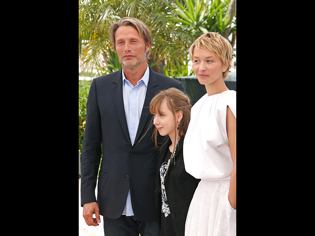 С Мелюзиной Маянс и Дельфин Шюйо, 2013 год