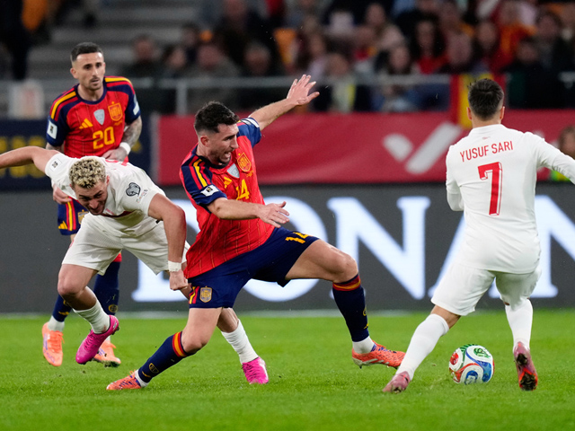 Испанцы не проиграли туркам и вышли на чемпионат мира