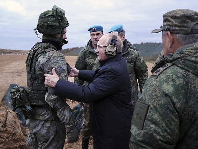 Совет Федерации РФ одобрил закон, позволяющий задействовать резервистов в мирное время